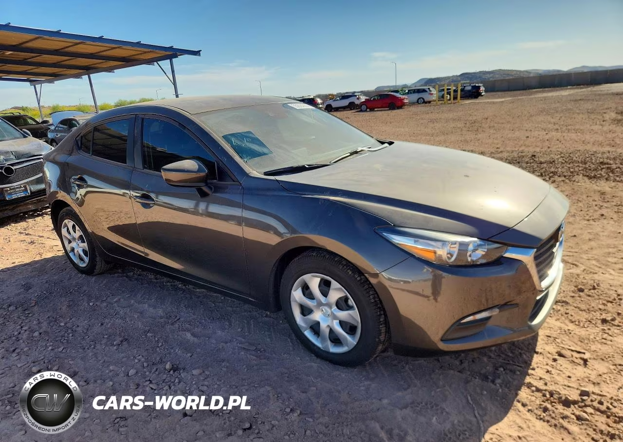 2018 Mazda 3 Sport VIN:3MZBN1U78JM183330 - 4