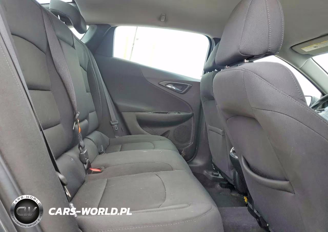 2016 Chevrolet Malibu Lt VIN:1G1ZE5ST6GF290645 - 10