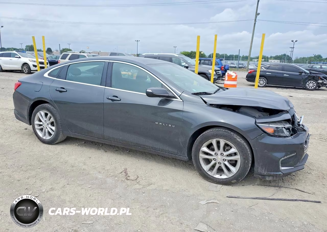 2016 Chevrolet Malibu Lt VIN:1G1ZE5ST6GF290645 - 4