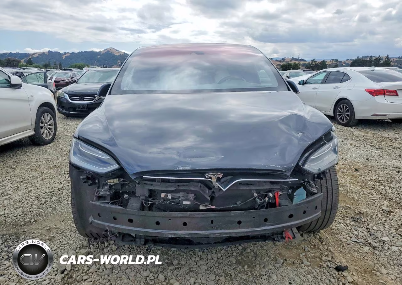 2016 Tesla Model X VIN:5YJXCBE29GF017175 - 5