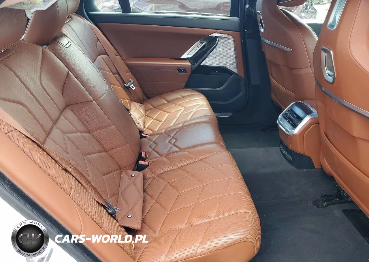 2024 BMW I7 Edrive50 VIN:WBY43EJ02RCP22326 - 10