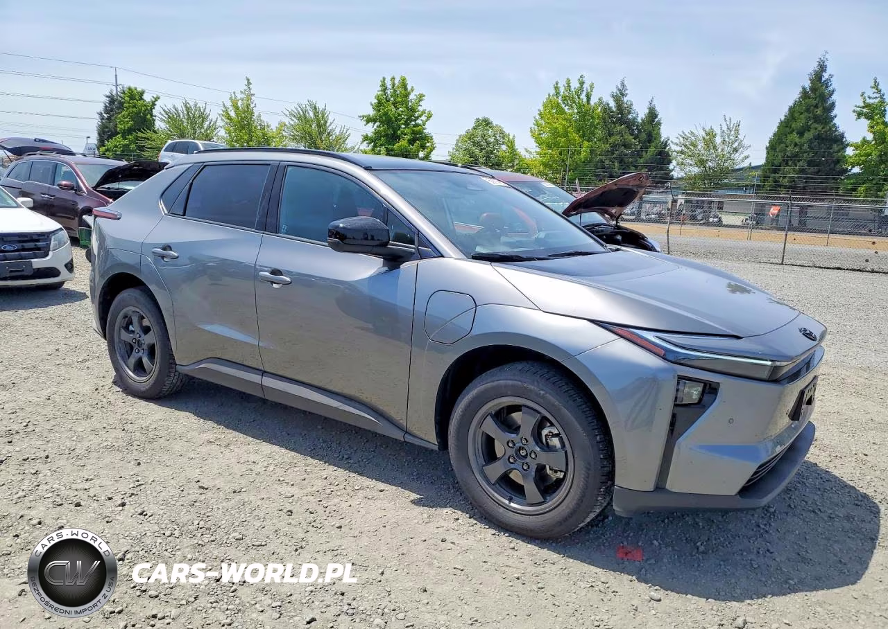 2026 Toyota Bz Xle Plus VIN:JTMBCAEB2TA006655 - 4