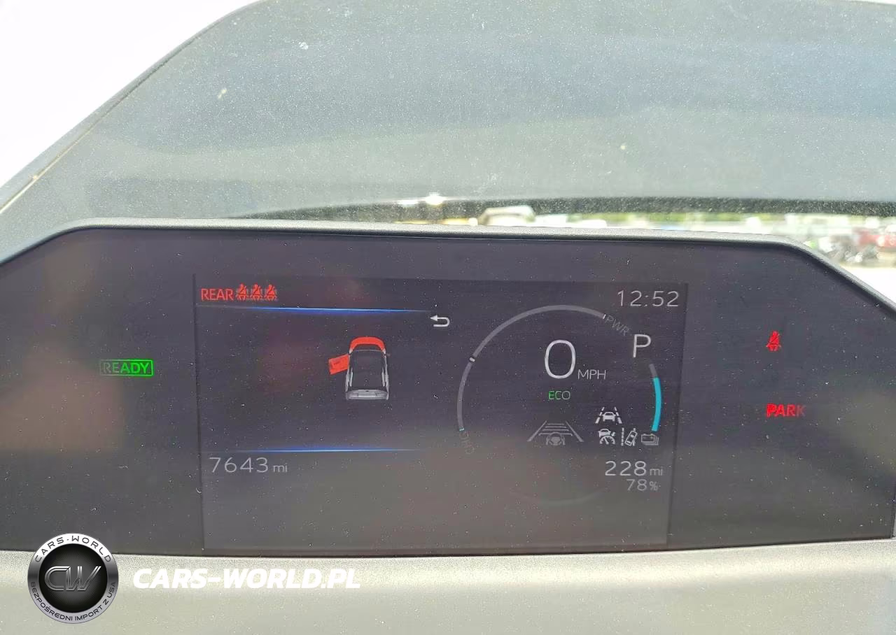2026 Toyota Bz Xle Plus VIN:JTMBCAEB2TA006655 - 9