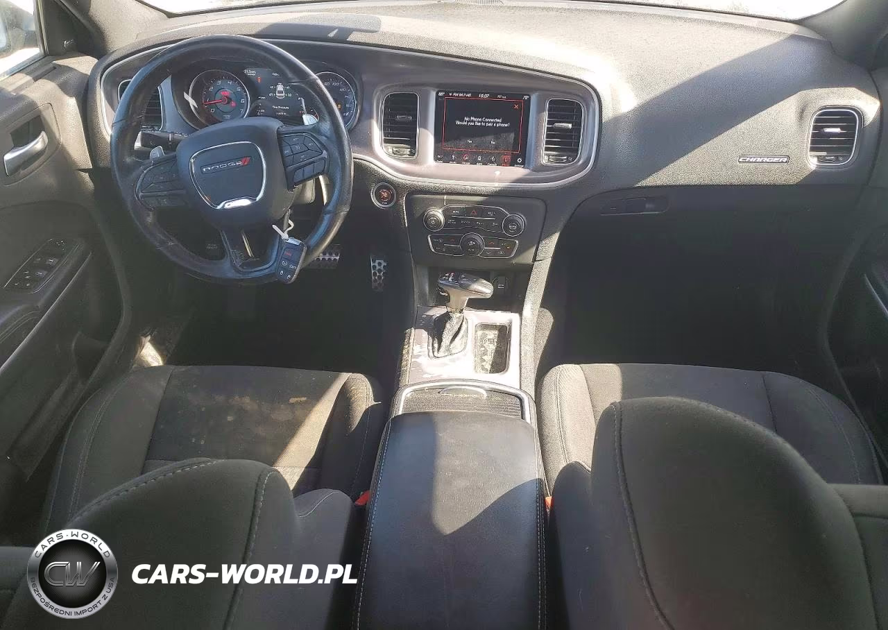 2019 Dodge Charger Scat Pack VIN:2C3CDXGJ1KH638012 - 8