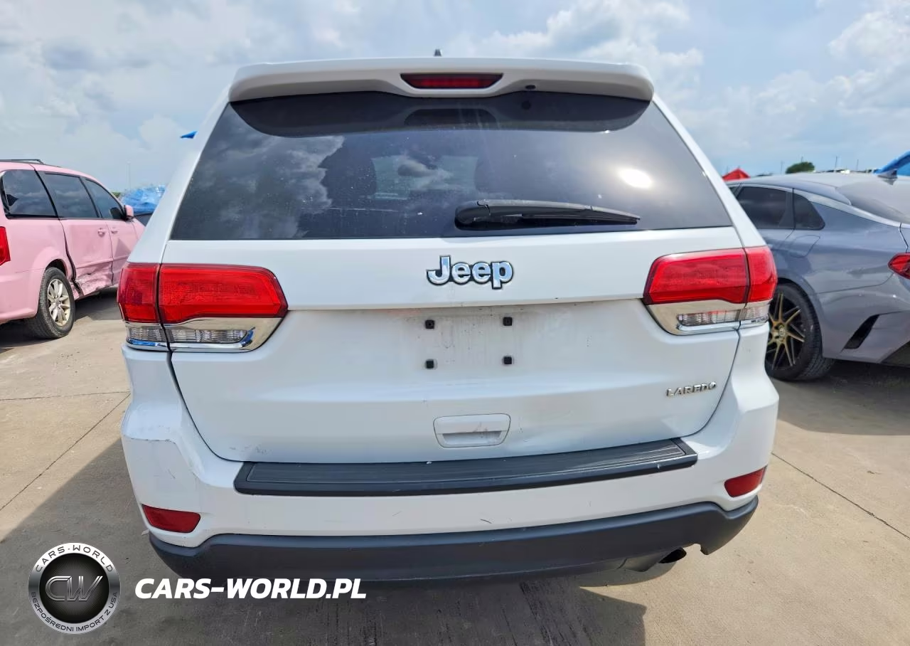 2015 Jeep Grand Cherokee Laredo VIN:1C4RJEAG2FC727905 - 6
