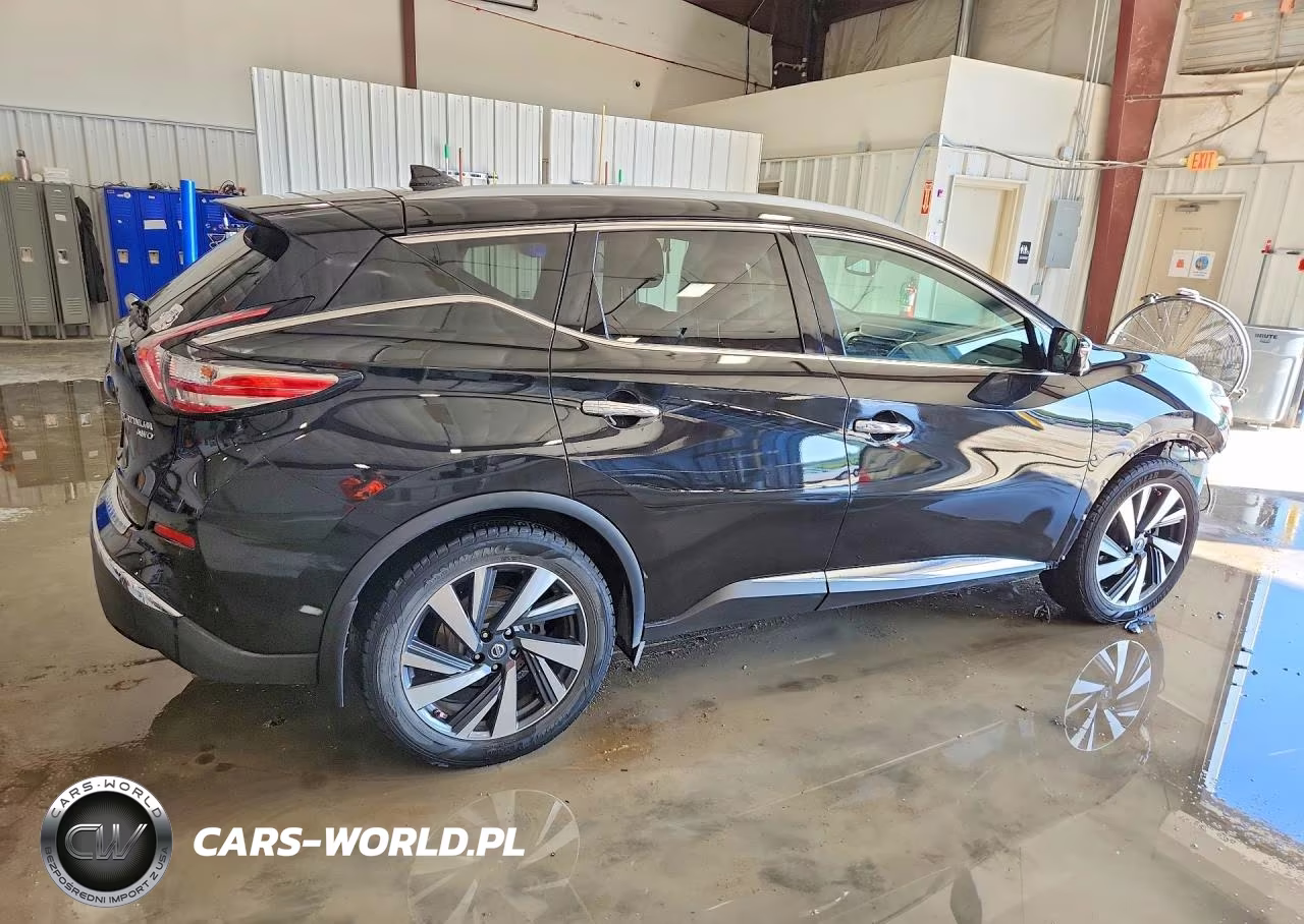 2018 Nissan Murano Platinum VIN:5N1AZ2MH1JN195791 - 3