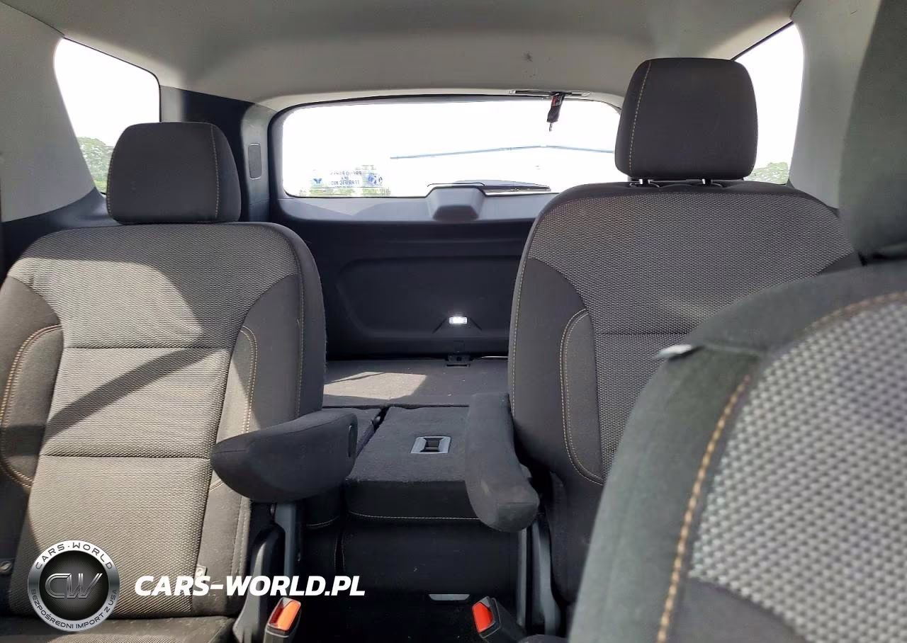 2020 Chevrolet Traverse Lt VIN:1GNERGKW2LJ243451 - 10