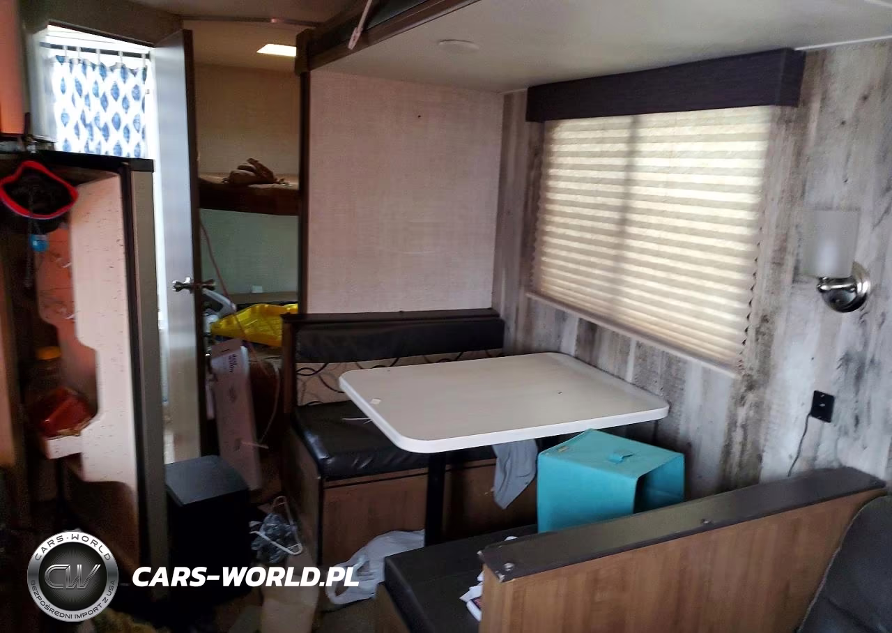 2020 Gulf Stream Kingsport Camper VIN:1NL1G3025L1135275 - 5