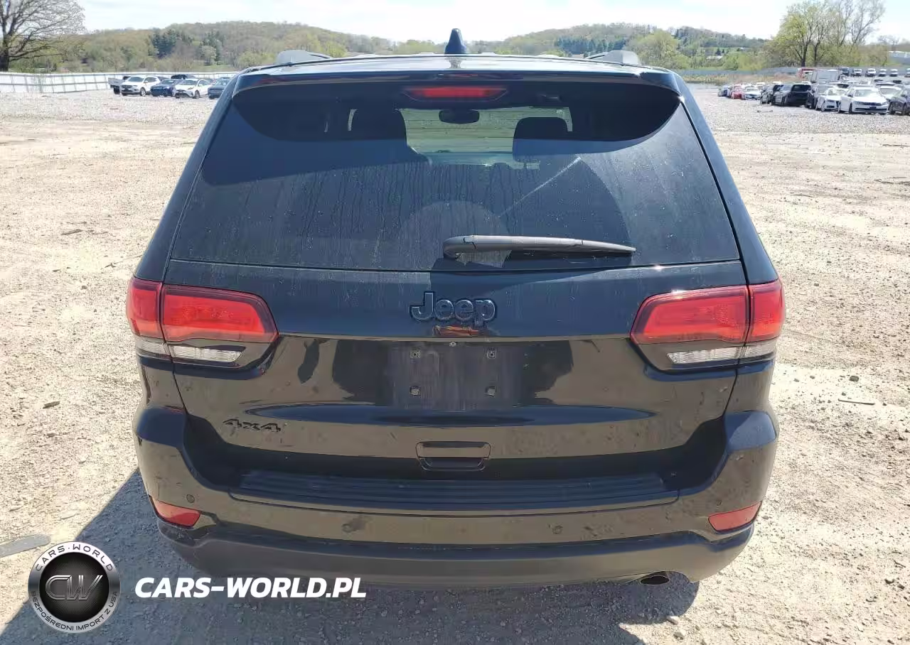 2018 Jeep Grand Cherokee Laredo VIN:1C4RJFAGXJC442240 - 6