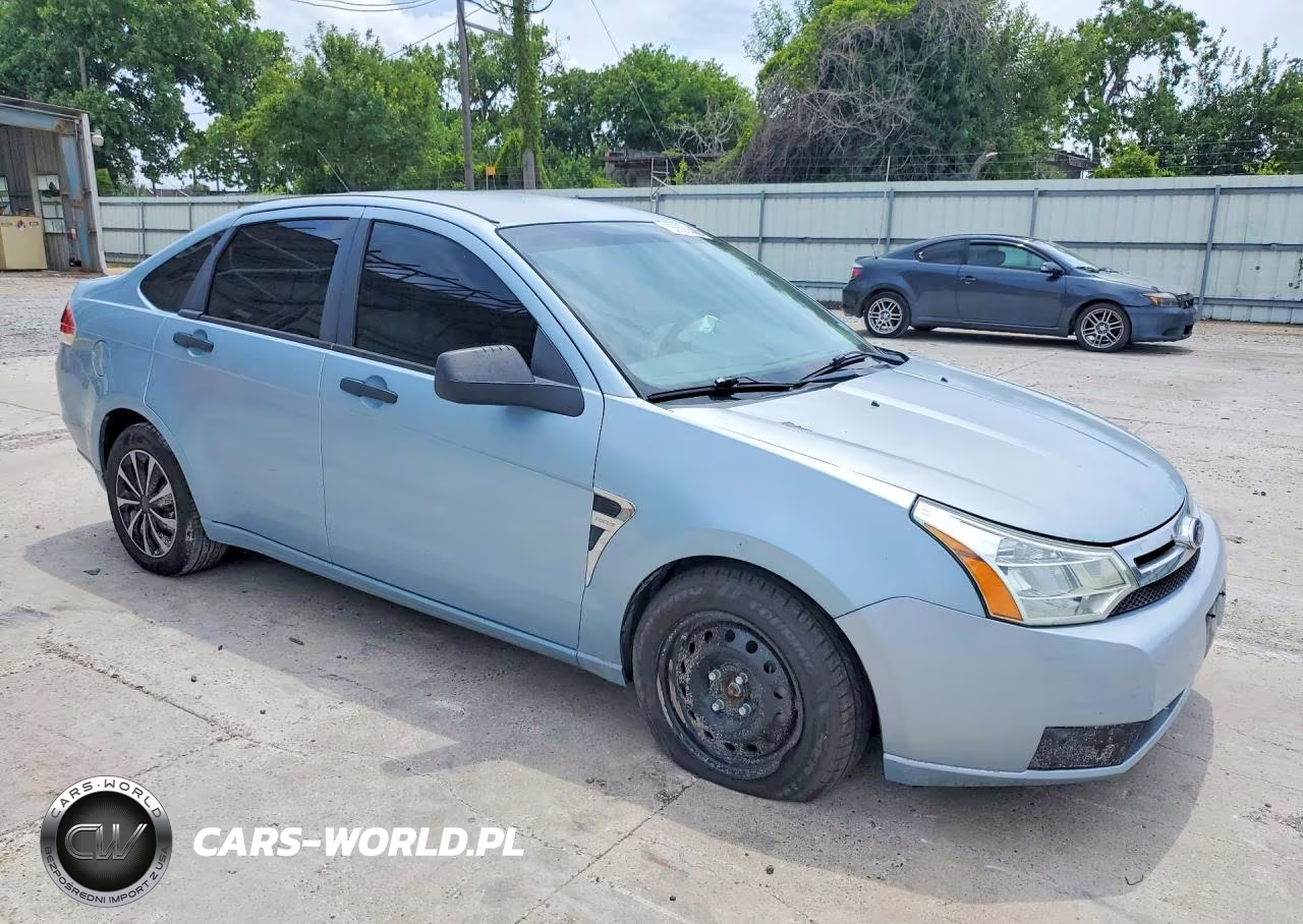 2008 Ford Focus Se VIN:1FAHP35NX8W234259 - 4