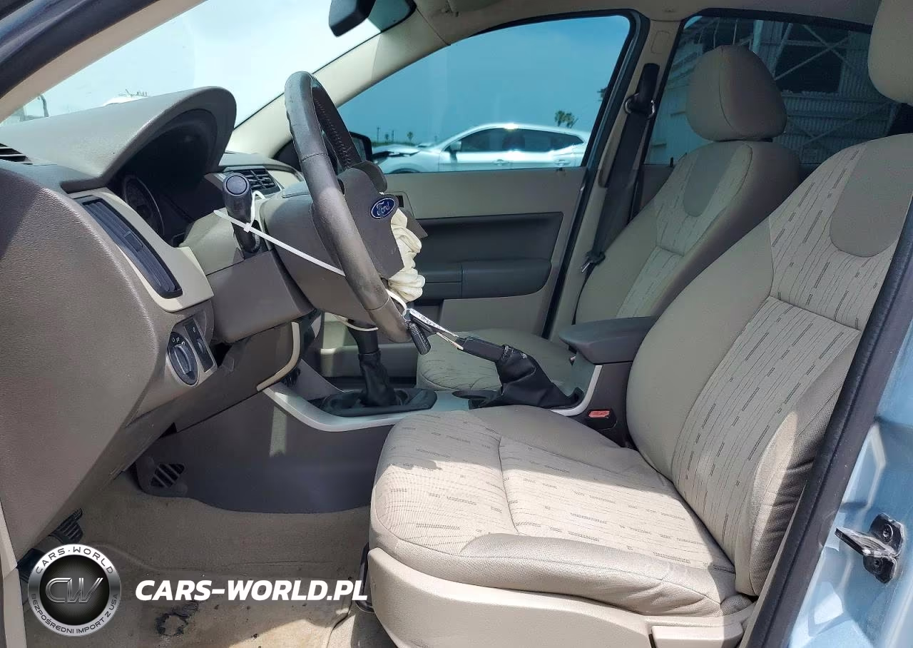 2008 Ford Focus Se VIN:1FAHP35NX8W234259 - 7