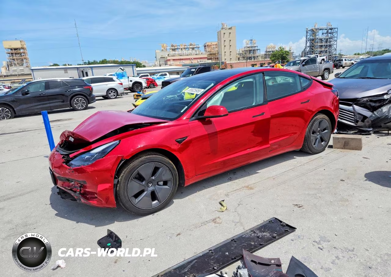 2022 Tesla Model 3 – zdjęcie 1 z 13