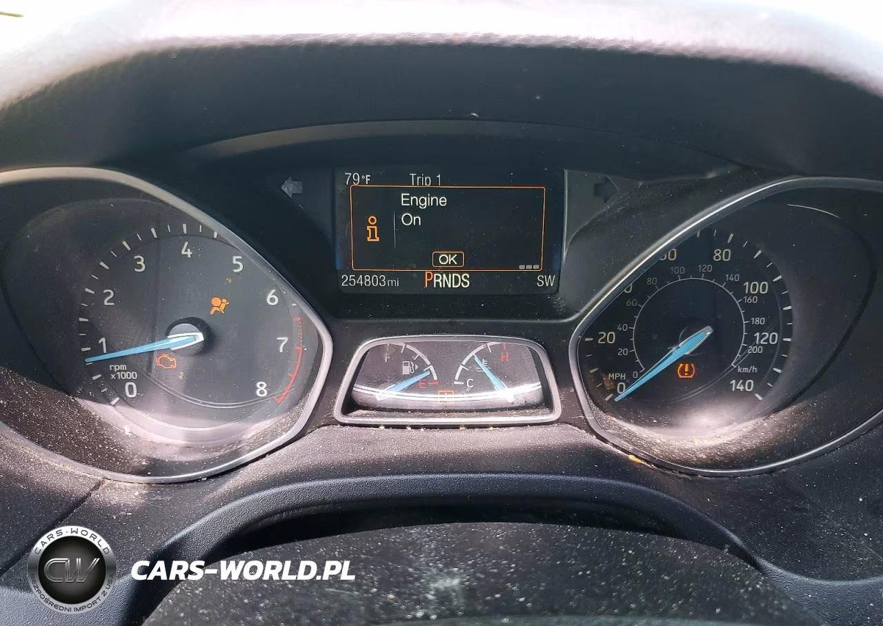 2018 Ford Focus Se VIN:1FADP3FE0JL281854 - 9