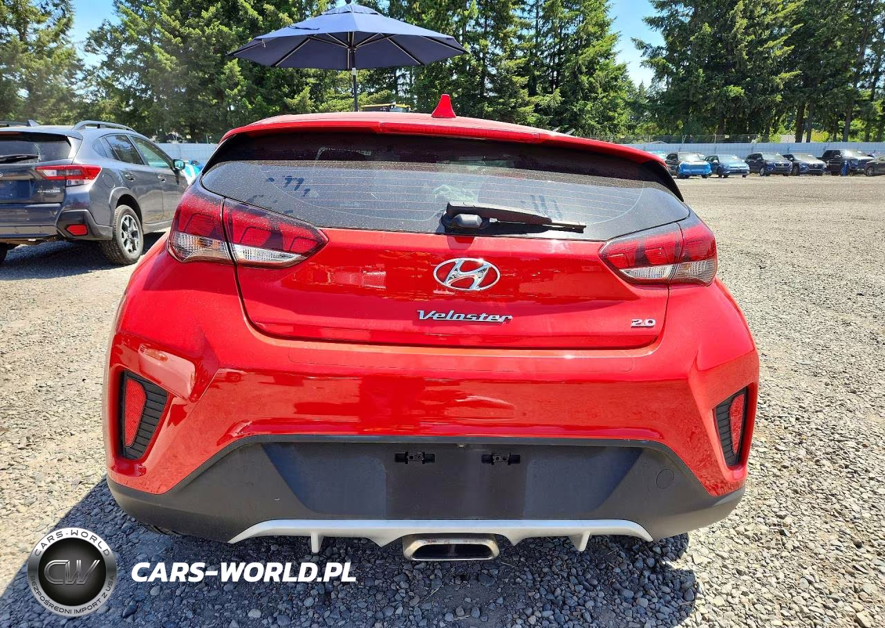 2021 Hyundai Veloster 2.0L Premium VIN:KMHTG6AF4MU032734 - 6