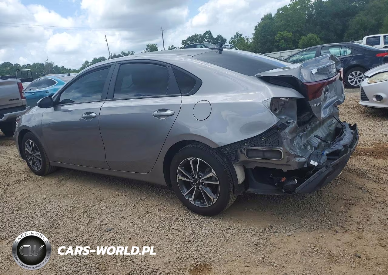 2024 Kia Forte Lxs VIN:3KPF24AD8RE752532 - 2