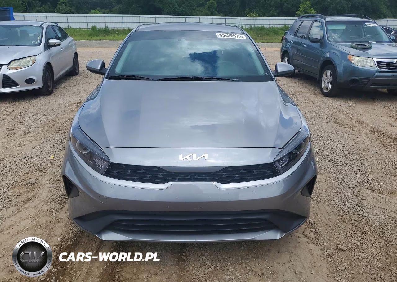 2024 Kia Forte Lxs VIN:3KPF24AD8RE752532 - 5