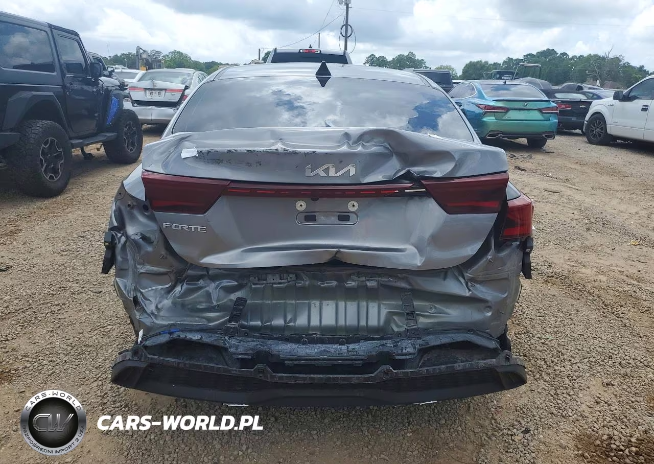 2024 Kia Forte Lxs VIN:3KPF24AD8RE752532 - 6