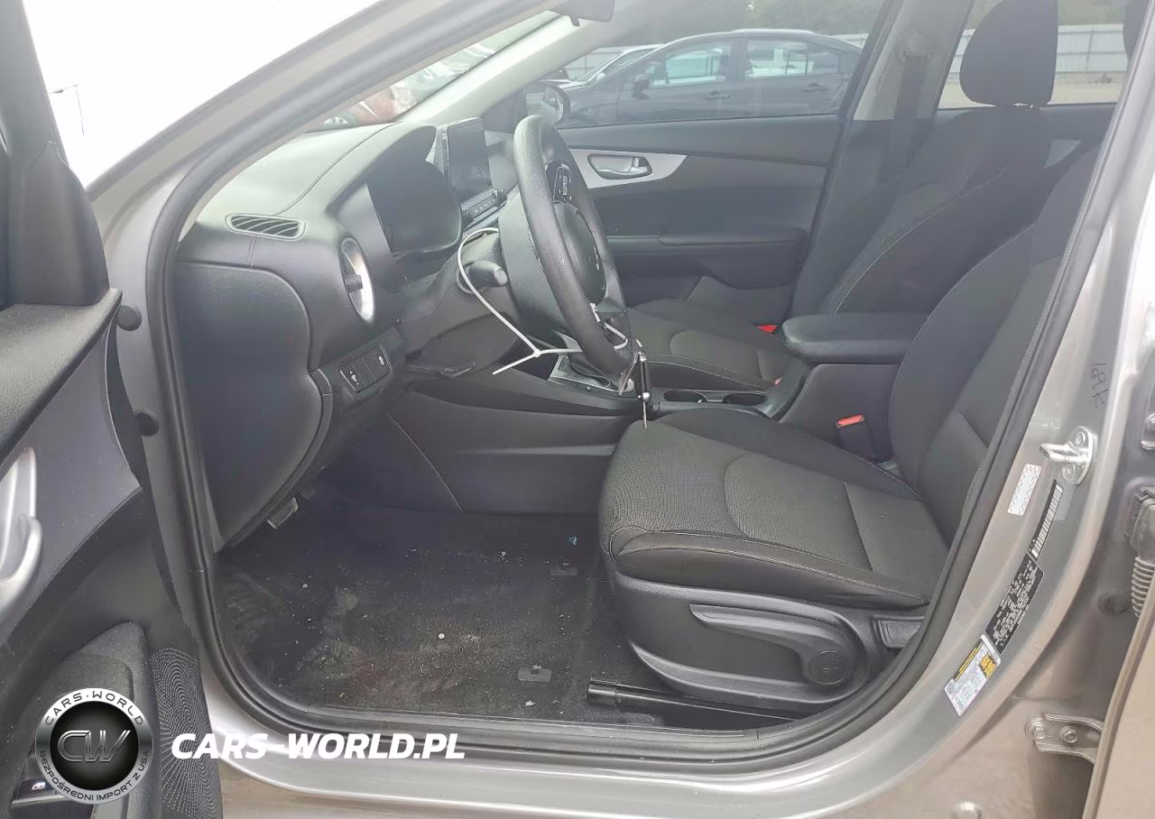 2024 Kia Forte Lxs VIN:3KPF24AD8RE752532 - 7