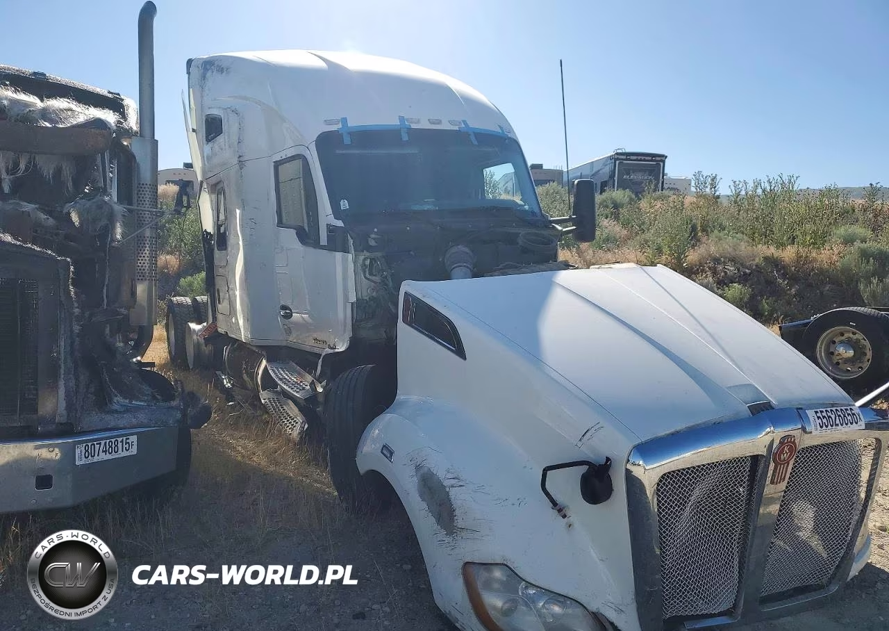 2022 Kenworth T680 Semi Truck