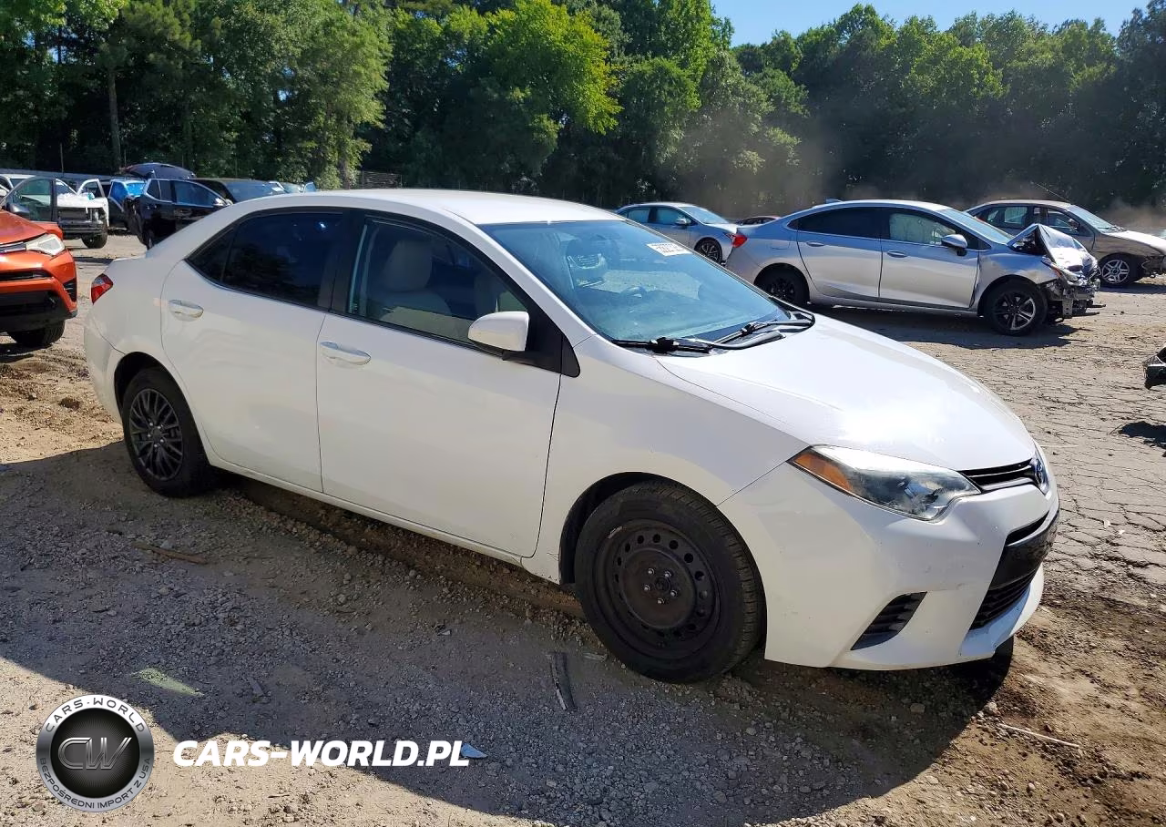 2016 Toyota Corolla Le VIN:2T1BURHE9GC736095 - 4