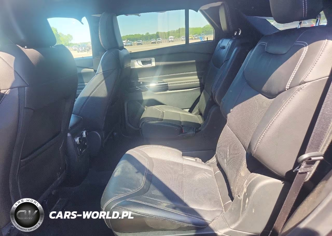 2023 Ford Explorer St VIN:1FM5K8GC7PGA14845 - 11