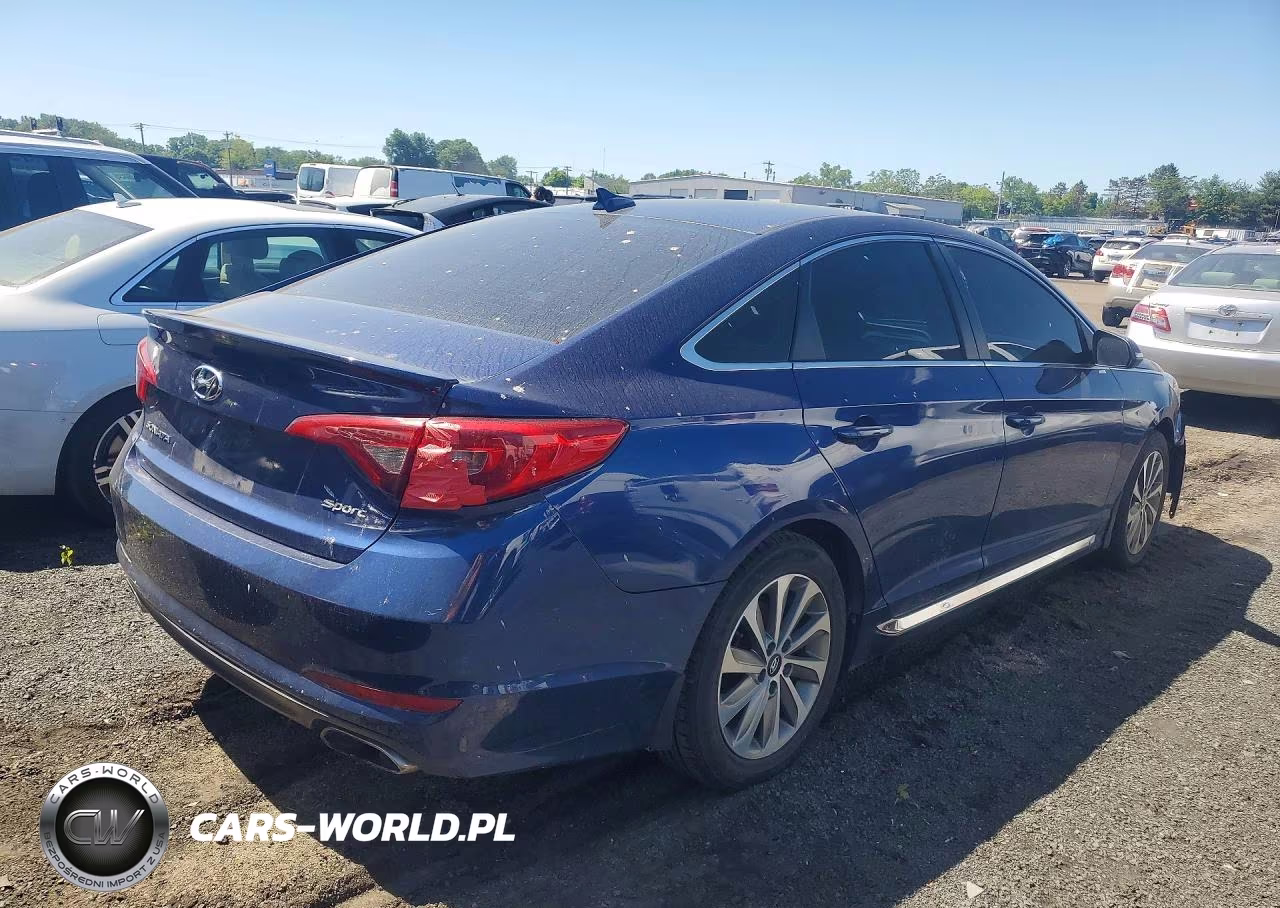 2016 Hyundai Sonata Sport VIN:5NPE34AFXGH273998 - 3