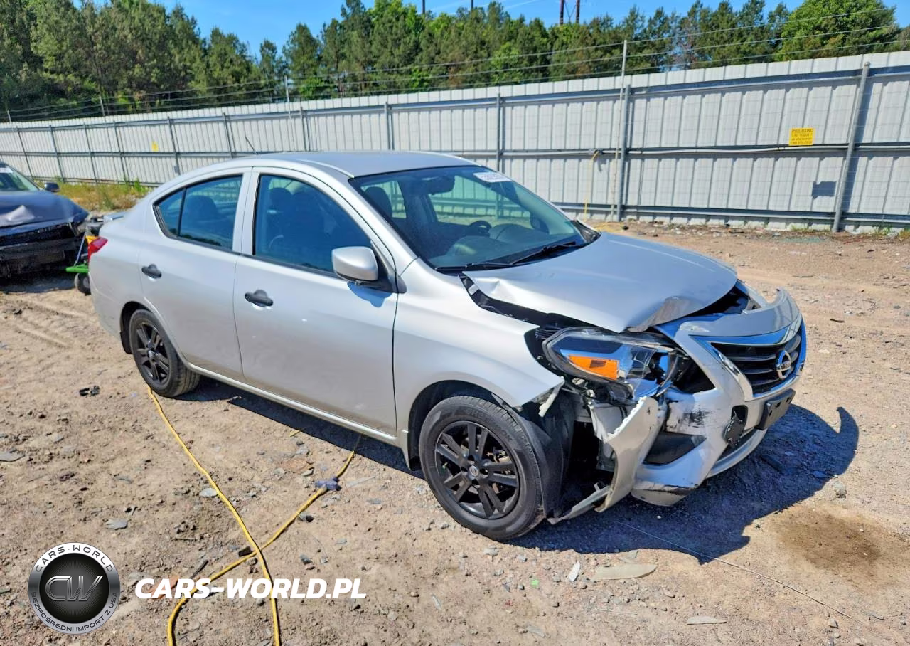 2019 Nissan Versa S Plus VIN:3N1CN7AP9KL828642 - 4