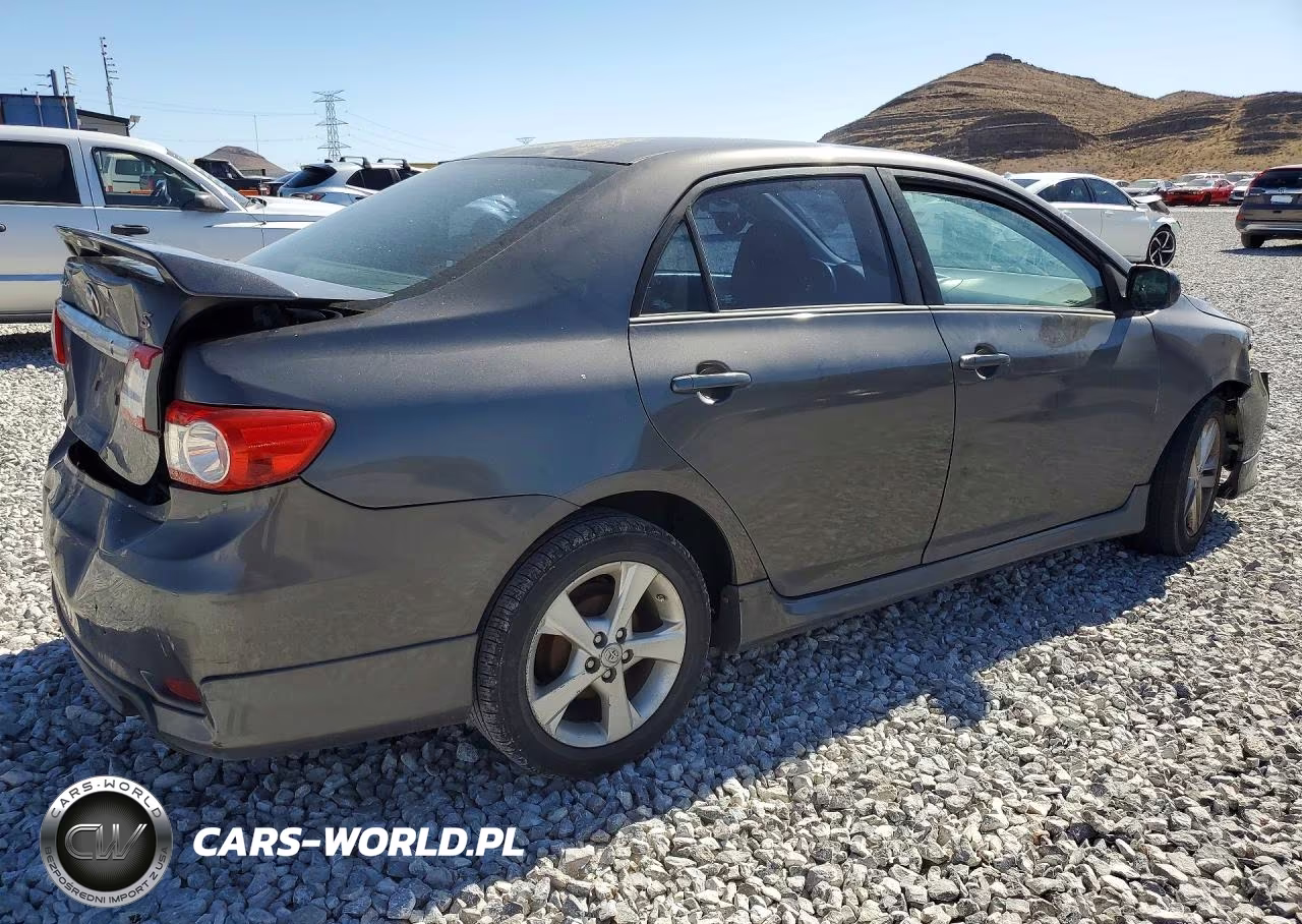 2013 Toyota Corolla S VIN:5YFBU4EE6DP097922 - 3