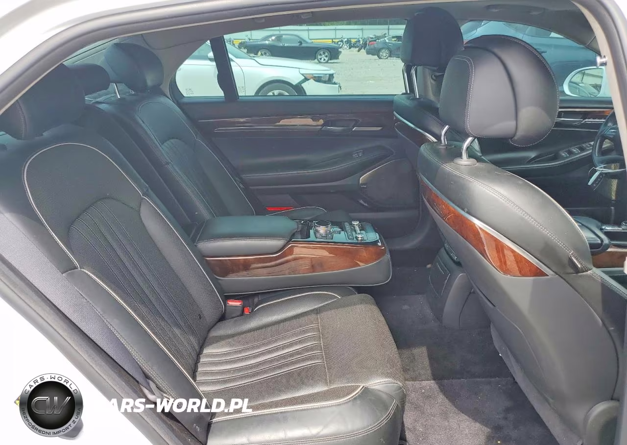 2017 Genesis G90 Premium VIN:KMHG34JA0HU026649 - 10