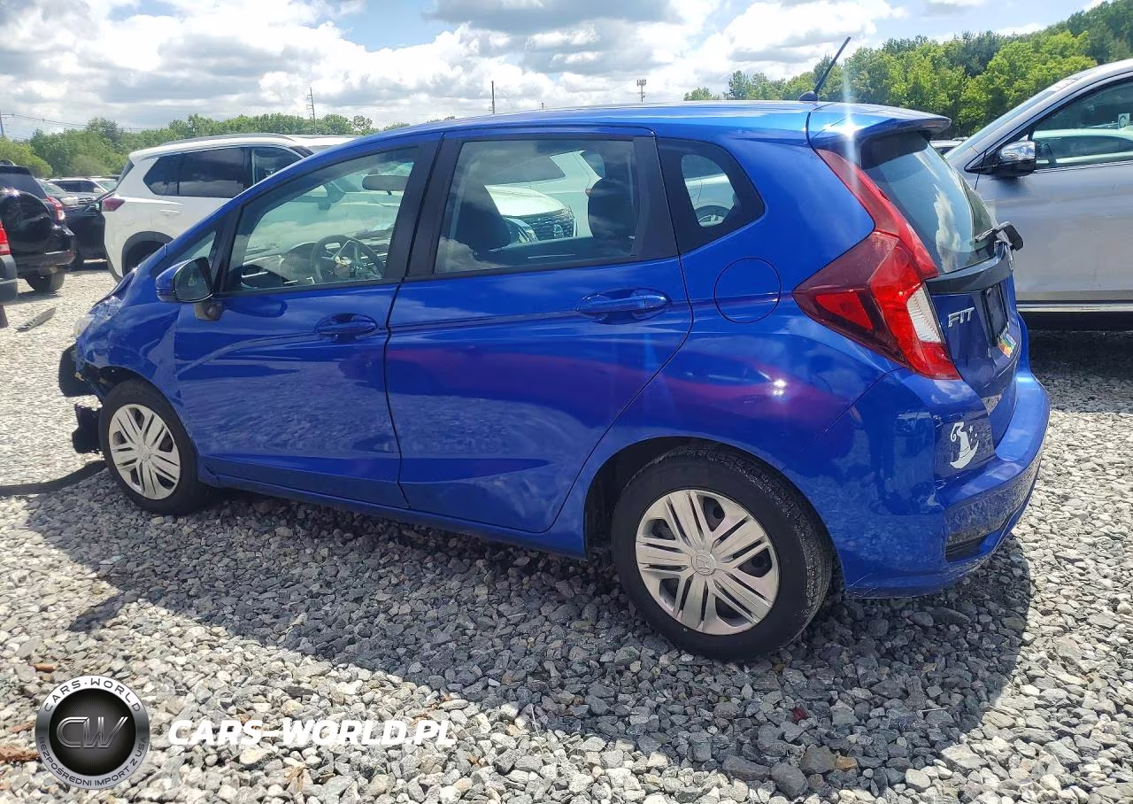 2018 Honda Fit Lx VIN:3HGGK5H46JM712297 - 2