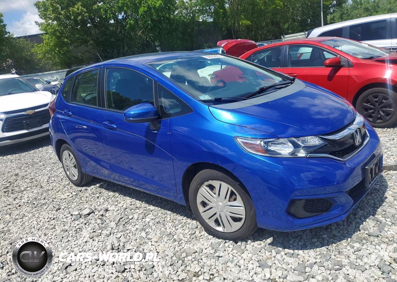 2018 Honda Fit Lx VIN:3HGGK5H46JM712297 - 4