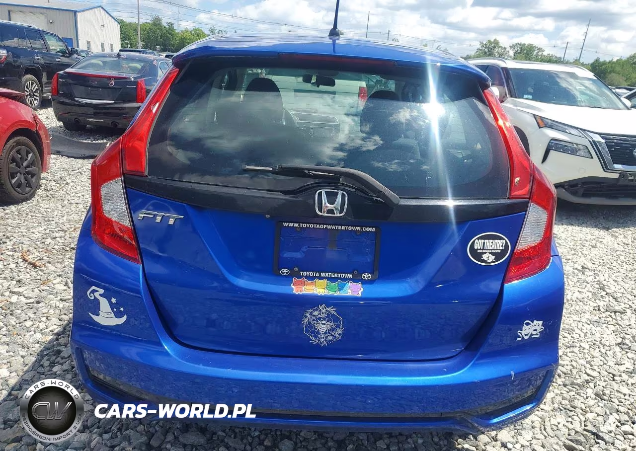 2018 Honda Fit Lx VIN:3HGGK5H46JM712297 - 6