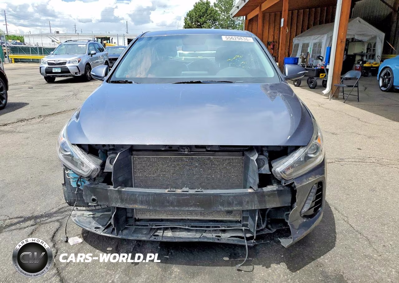 2018 Hyundai Elantra Gt Base VIN:KMHH35LE1JU016082 - 5
