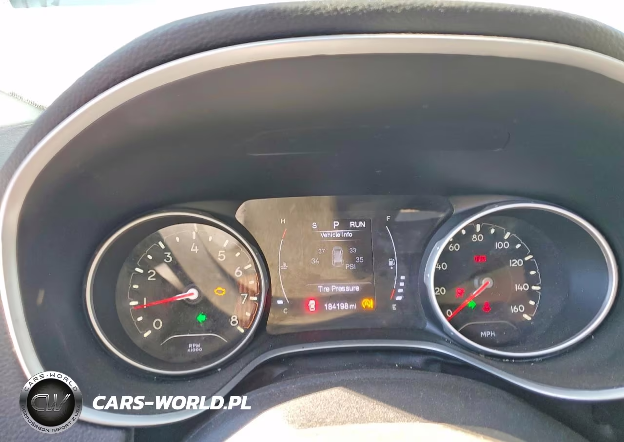 2018 Jeep Compass Latitude VIN:3C4NJCBB5JT267349 - 9
