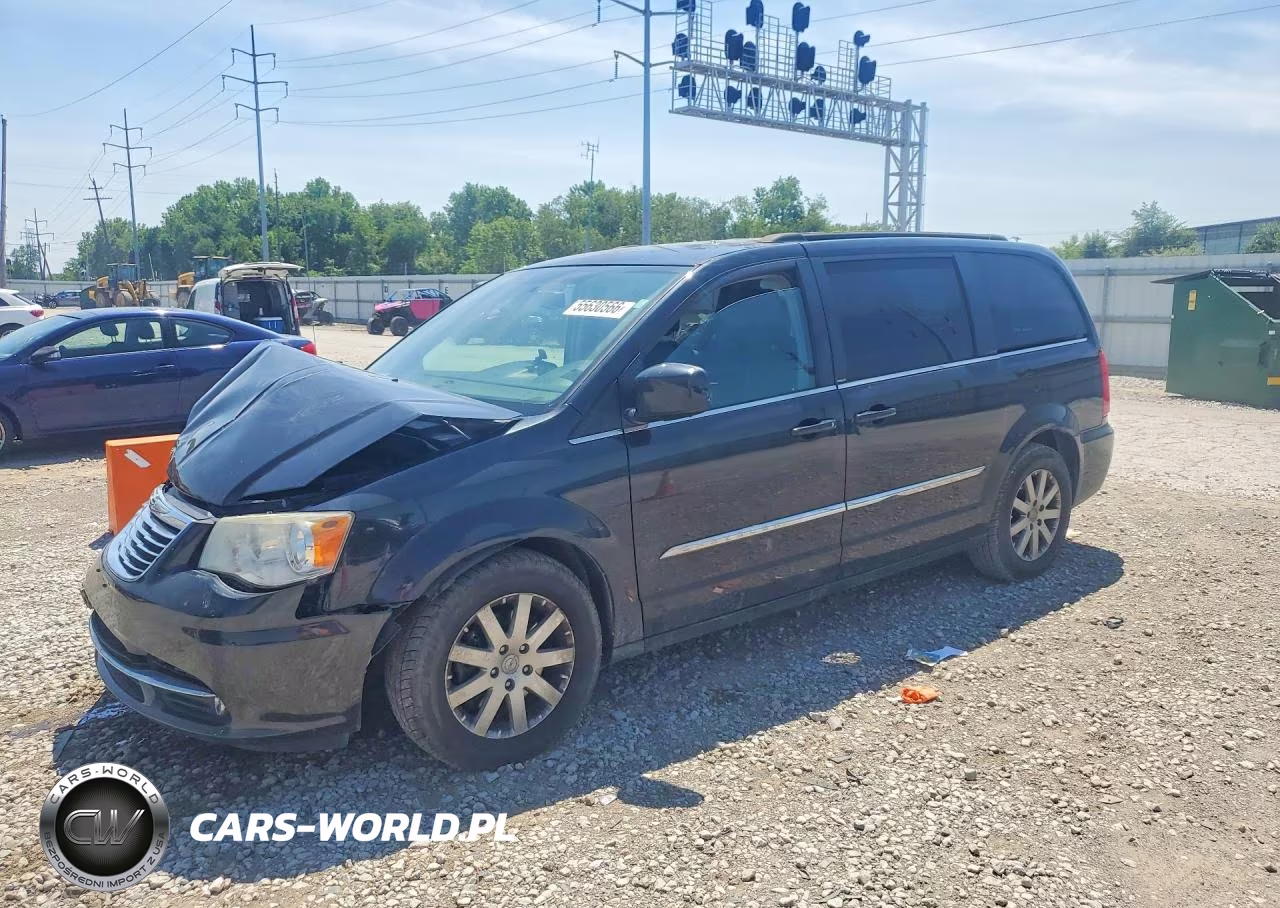 2013 Chrysler Town & Country Touring – zdjęcie 1 z 13