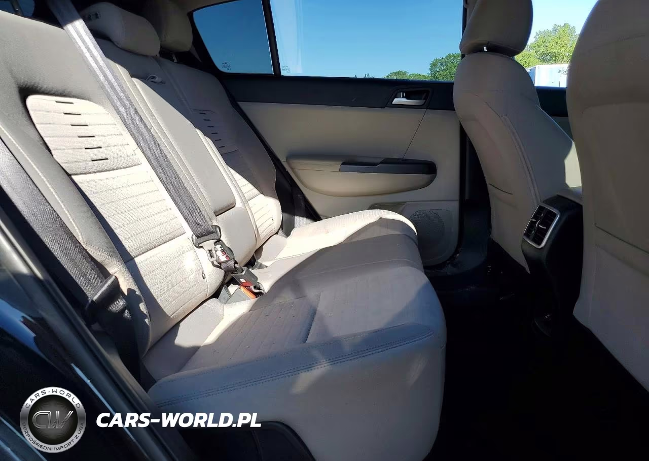 2020 Kia Sportage Lx VIN:KNDPM3AC3L7701561 - 11
