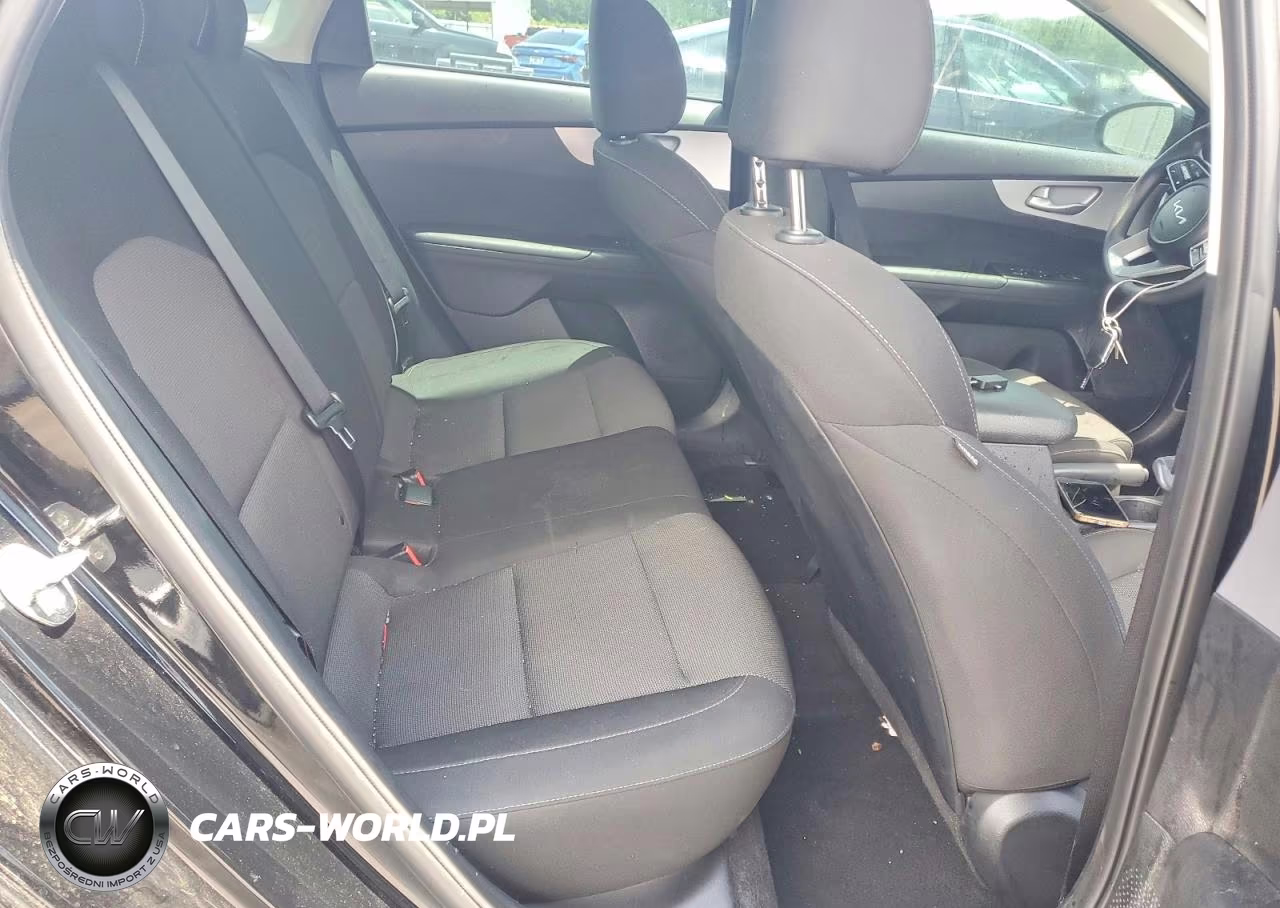 2024 Kia Forte Lxs VIN:3KPF24AD4RE818526 - 10