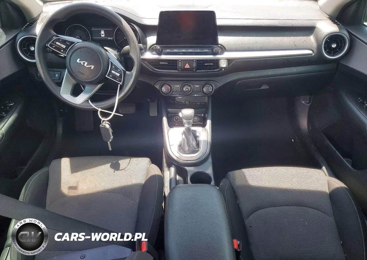 2024 Kia Forte Lxs VIN:3KPF24AD4RE818526 - 8