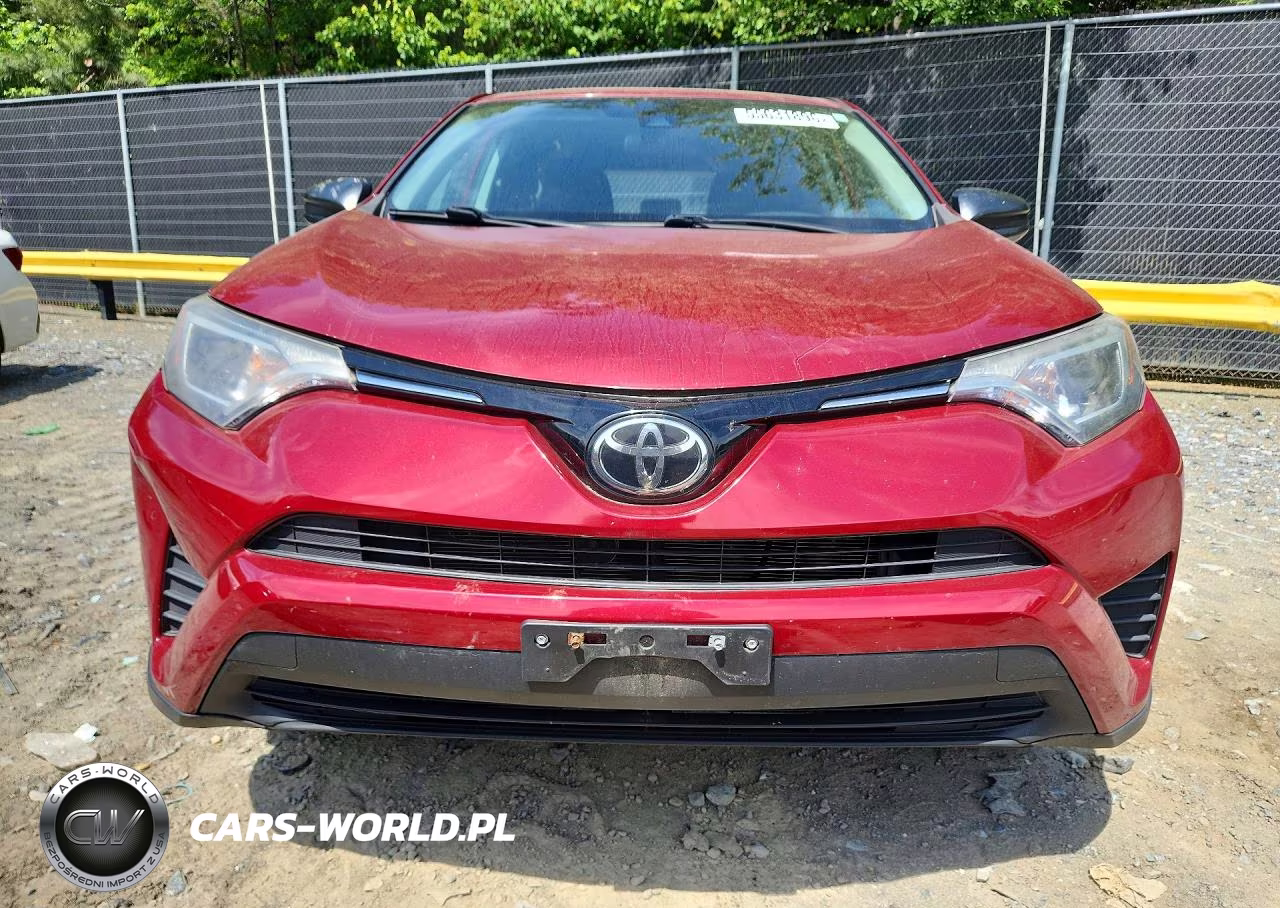 2018 Toyota Rav4 Le VIN:2T3BFREV6JW723803 - 5