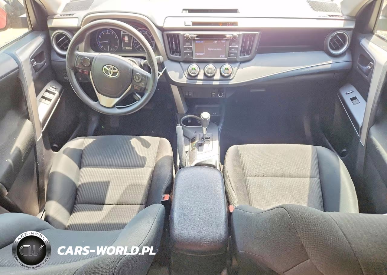 2018 Toyota Rav4 Le VIN:2T3BFREV6JW723803 - 8