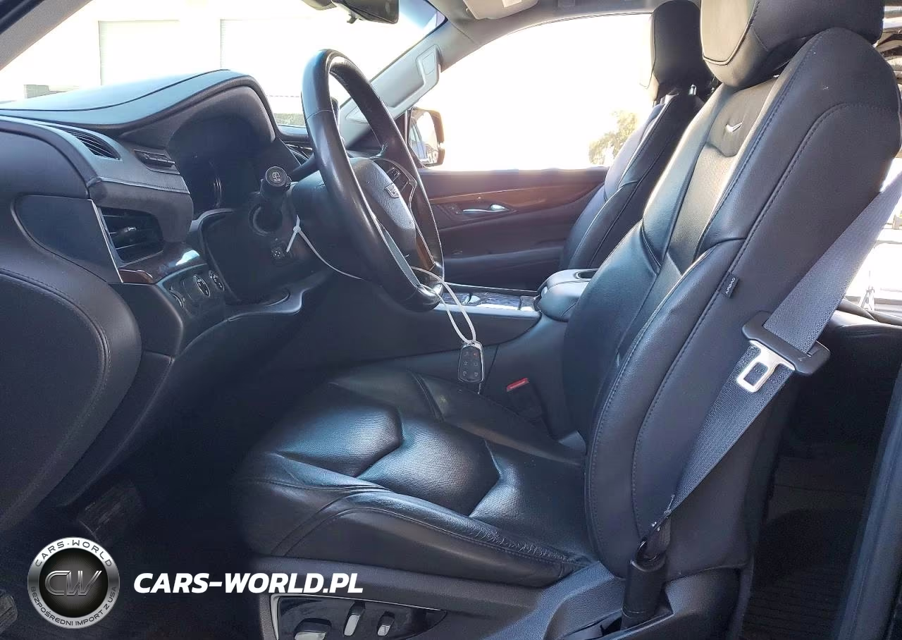 2020 Cadillac Escalade Luxury VIN:1GYS4BKJ2LR107690 - 7