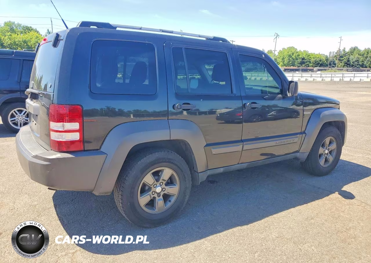 2011 Jeep Liberty Renegade VIN:1J4PN3GK4BW526263 - 3