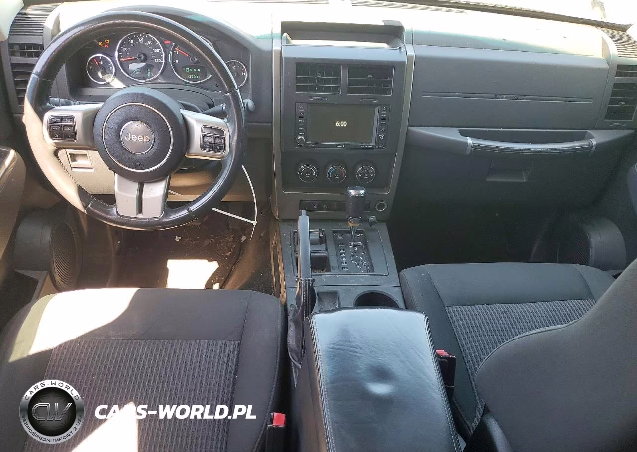 2011 Jeep Liberty Renegade VIN:1J4PN3GK4BW526263 - 8