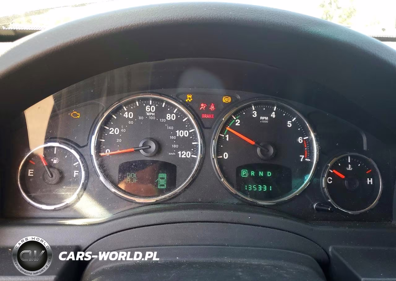 2011 Jeep Liberty Renegade VIN:1J4PN3GK4BW526263 - 9