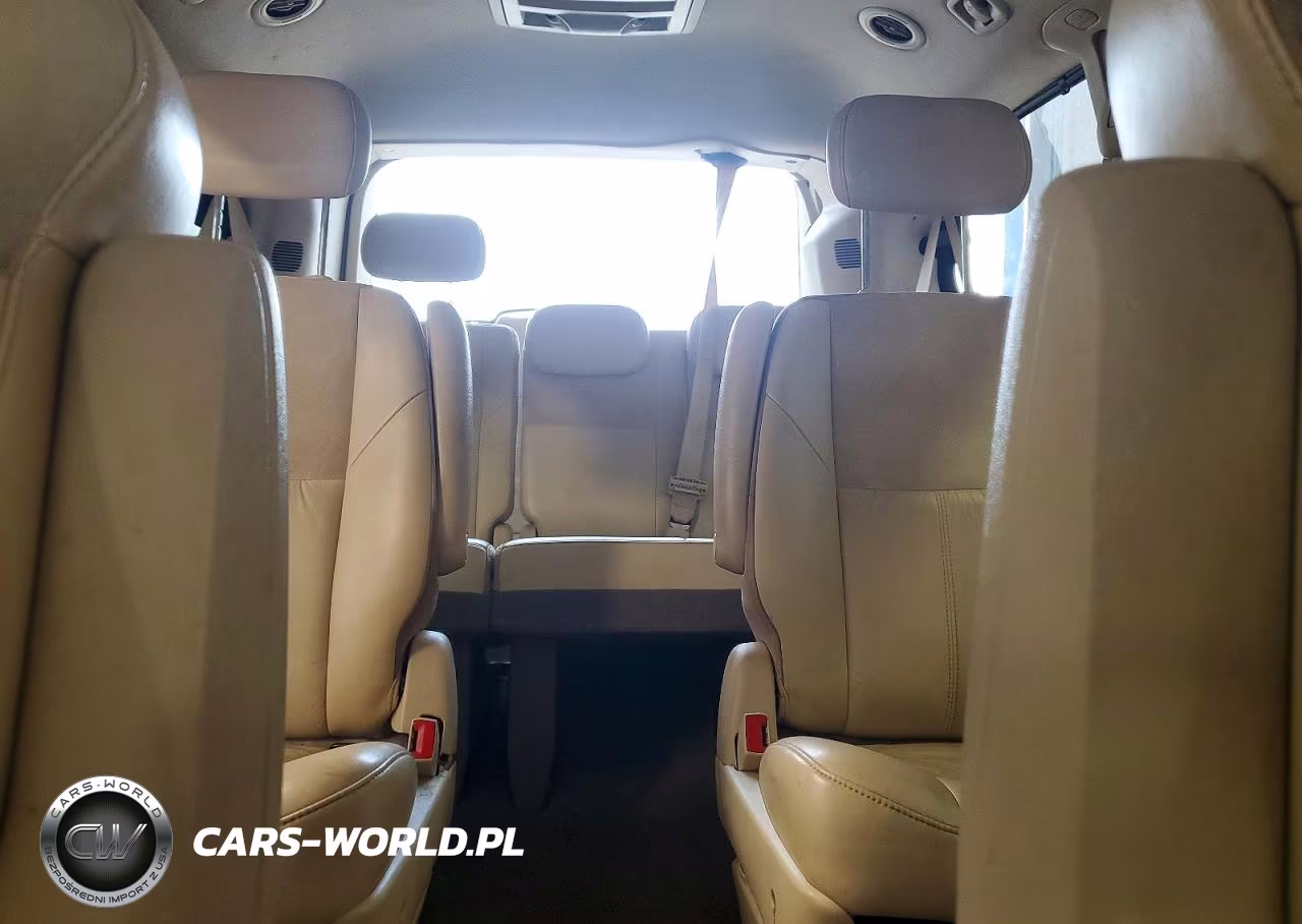 2010 Chrysler Town & Country Limited VIN:2A4RR7DX8AR386780 - 10