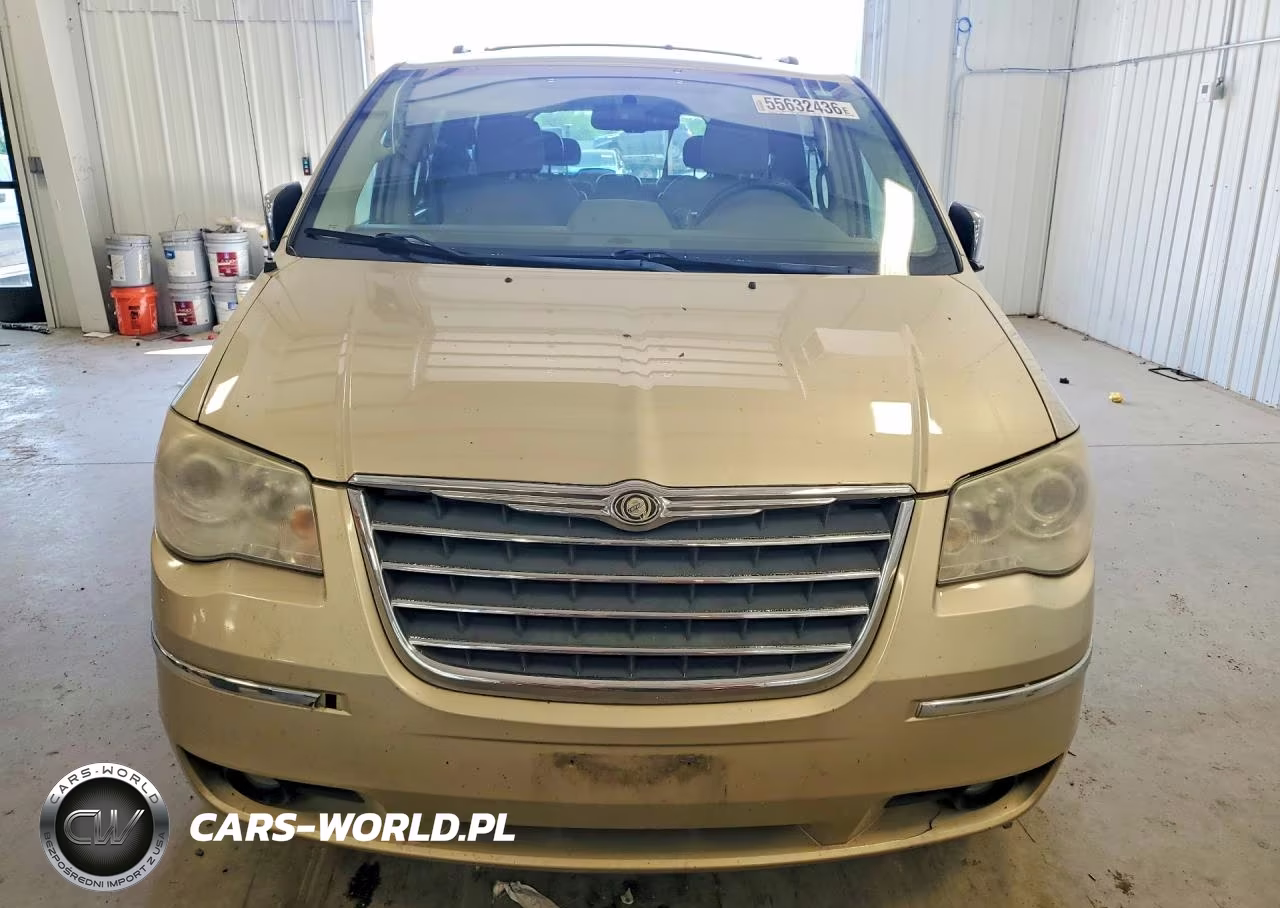 2010 Chrysler Town & Country Limited VIN:2A4RR7DX8AR386780 - 5
