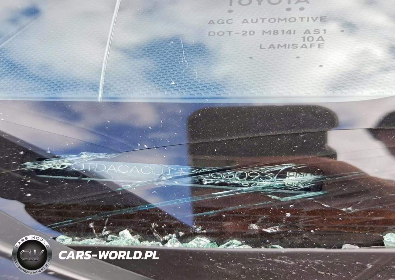 2026 Toyota Prius Plug-In Hybrid Se VIN:JTDACACU1T3063093 - 13