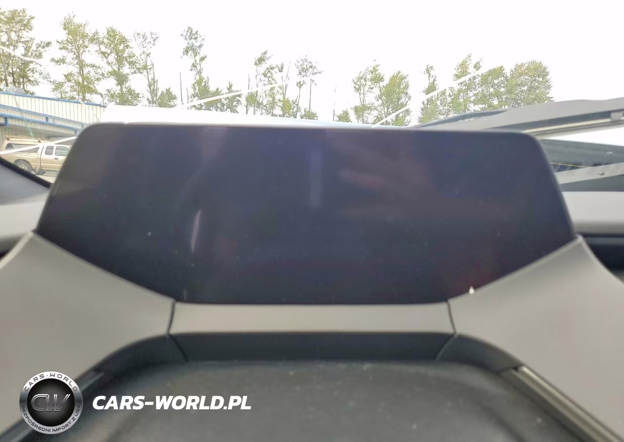 2026 Toyota Prius Plug-In Hybrid Se VIN:JTDACACU1T3063093 - 9