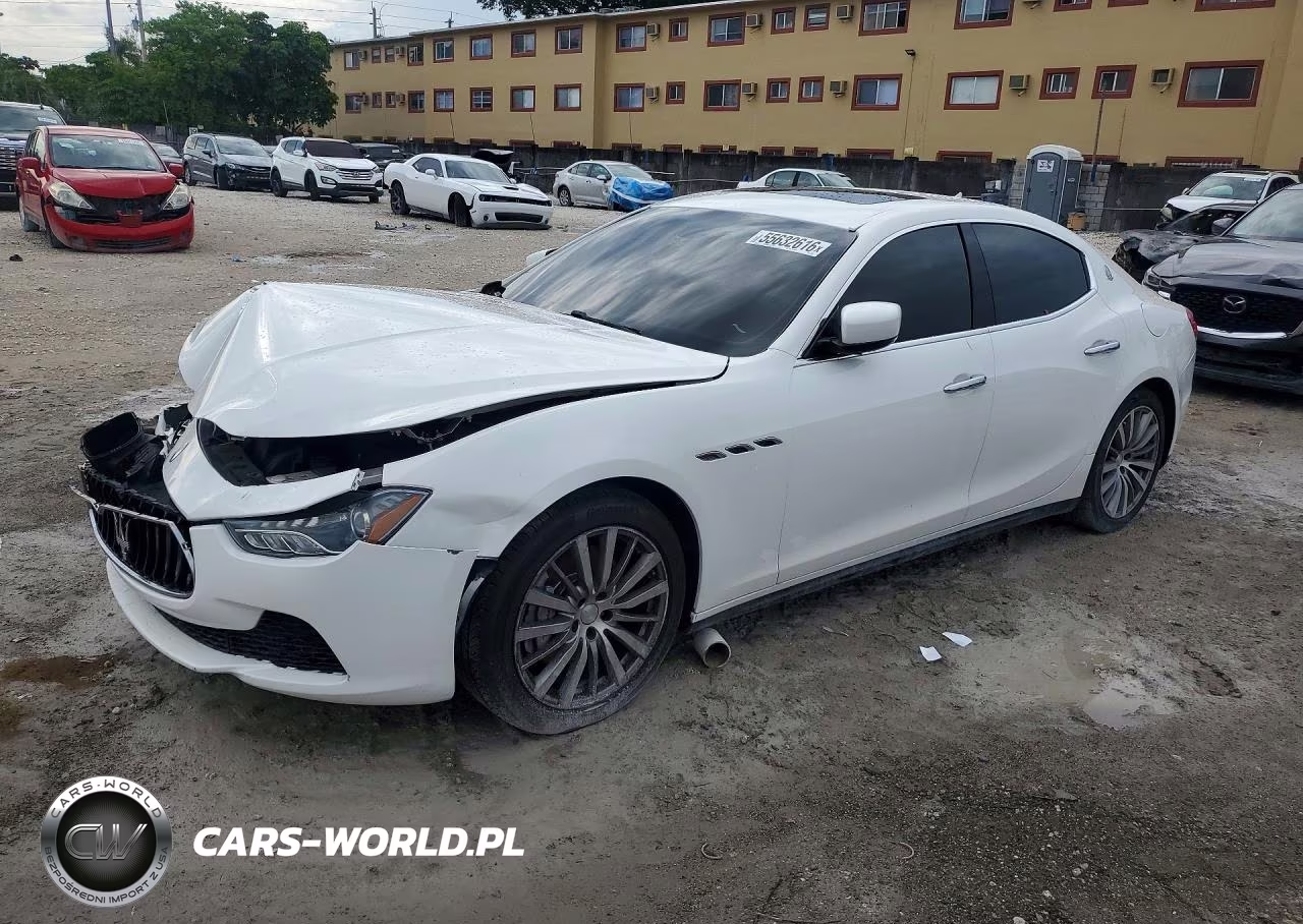 2014 Maserati Ghibli
