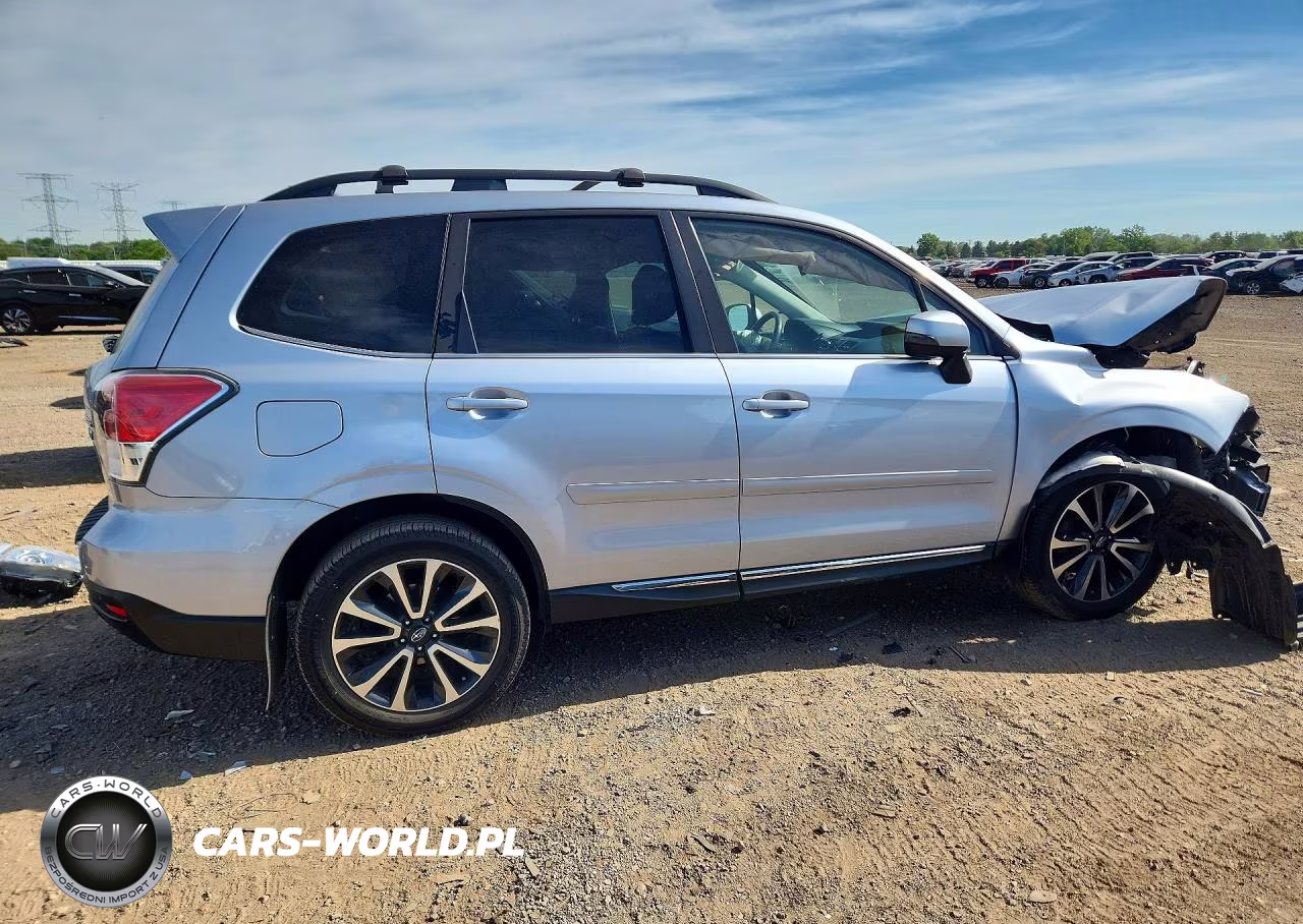 2018 Subaru Forester 2.0Xt Touring VIN:JF2SJGWC4JH432286 - 3